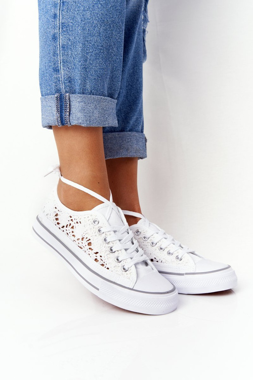 Dámske čipky biele cukrovinky