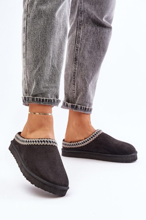 Pohodlná domácí obuv pantofle s výšivkou dámské Inblu FX000021 černé