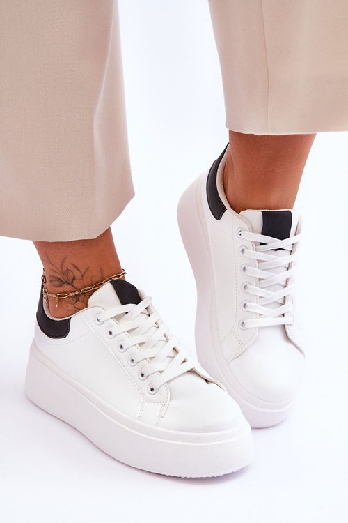 Sportovní Boty Na Masivní Platformě Bílé A Černé Boneti