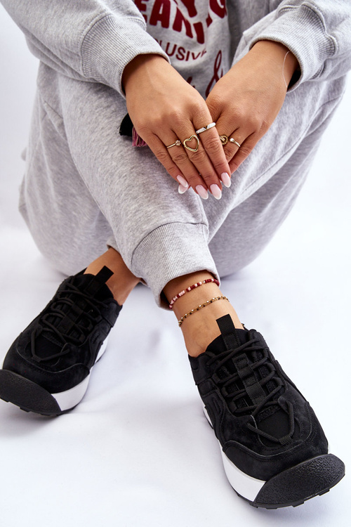 Dámske športové topánky na platforme Czarne Dakari