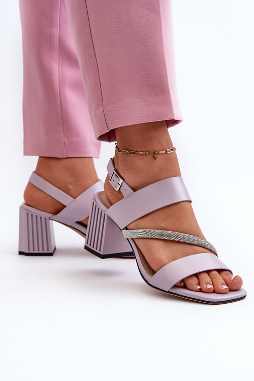 Dámské elegantní sandály na podpatku fialové D&A MR38-549