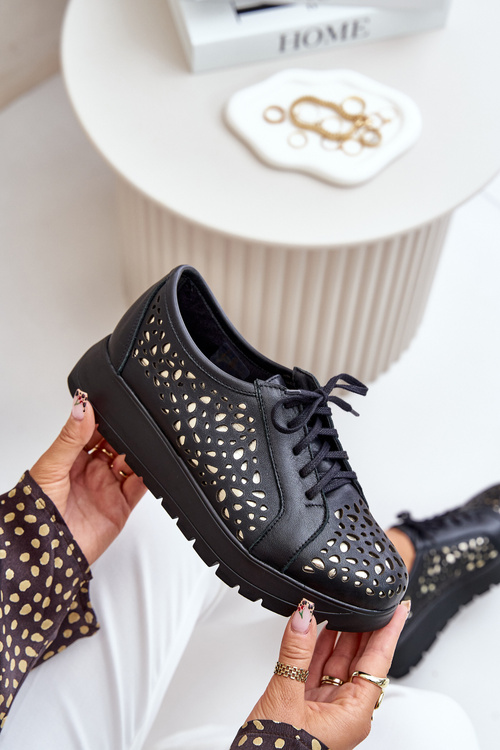 Zazoo 2973 Kožené Poltopánky Na Platforme S Dierkovaným Vzorom Čierne