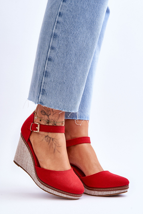 Dámske klasické klinové sandále Red Malani