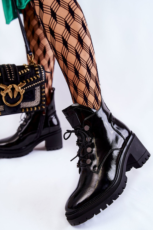 Lankanované izolované čierne čipky -up topánky ragnhild