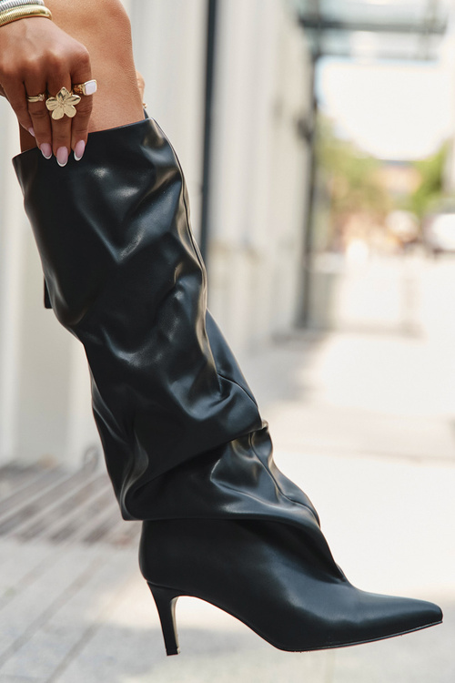 Dámske čižmy na podpätku na slip-on s riasením Čierne Rosivine