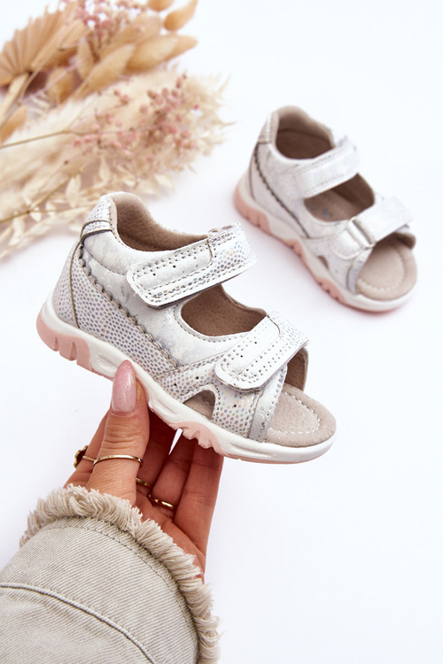 Dětské pohodlné sandály na zipy bílé Alaska