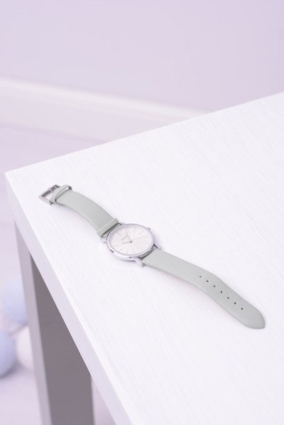 Dámske kožené hodinky