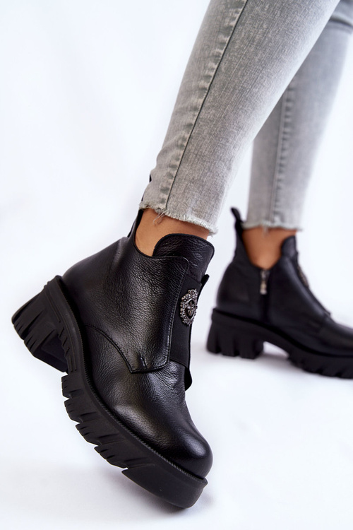 Dámske kožené topánky s ornamentom čiernou maley