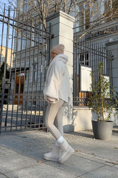 Vysoké dámské sněhule na platformě Big Star OO274897 světle béžové