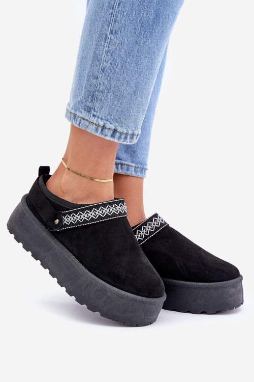 Snehové Topánky S Dekoratívnym Vyšívaním Čierne Selithria