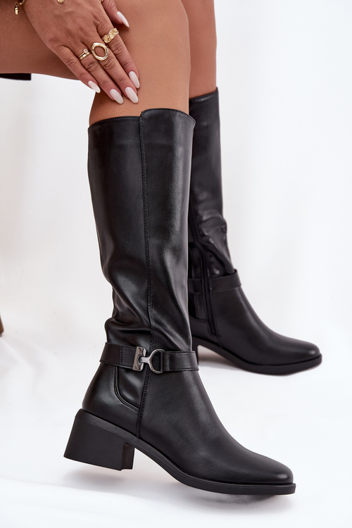 Ocieplane Dámske Kožené Čižmy Na Klinu S Pásom Sergio Leone KZ25826 Čierne