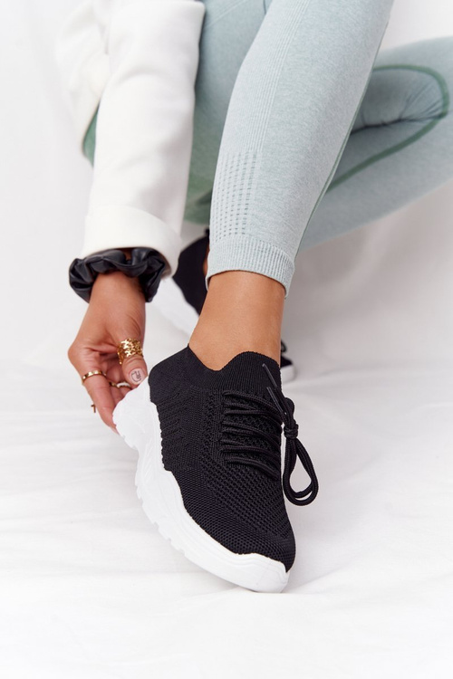 Dámská Sportovní Boty Sneakers Černé S Bílou Podrážkou Ruler