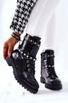 Zohriate topánky s cvočkami čierna nepovle