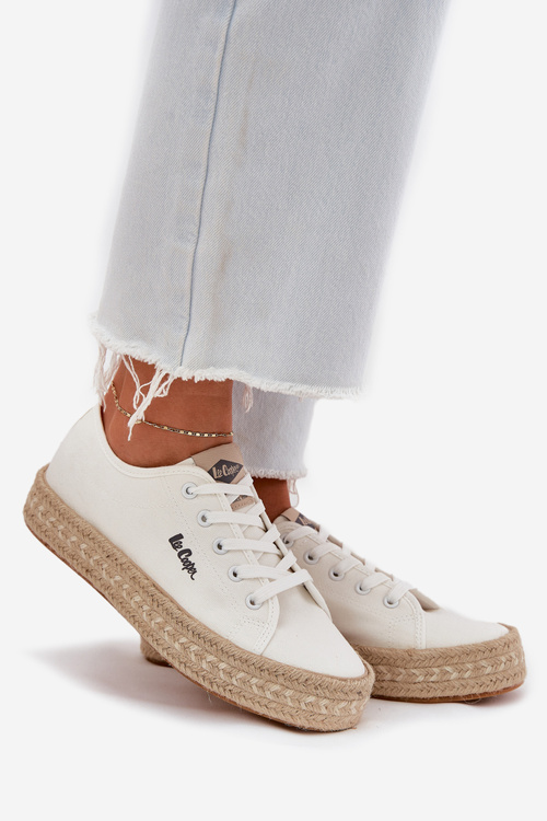 Dámske Tenisky S Pletením Lee Cooper LCW-25-44-3217 Biely