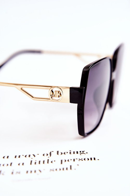 Klasické dámske slnečné okuliare M2352 čierna