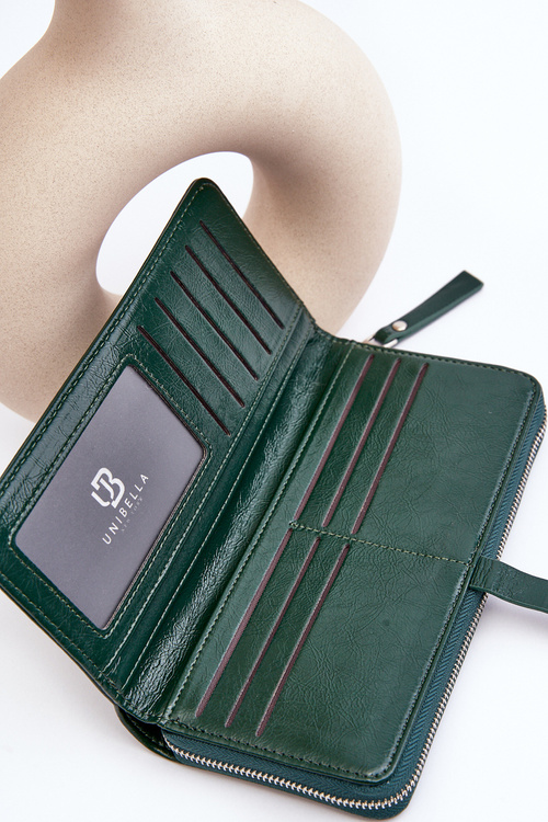 Dámská lakovaná peněženka na magnet tmavě zelená Bielia