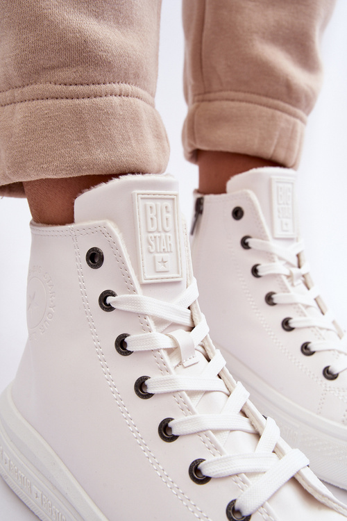 Dámska biela veľká hviezda MM274021 Izolované tenisky