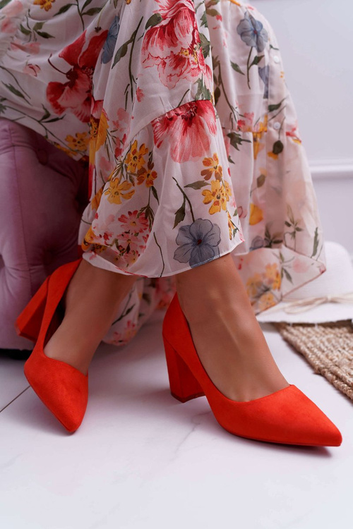 Dámske pumpy na stĺpe semišovej pomarančovej nesska