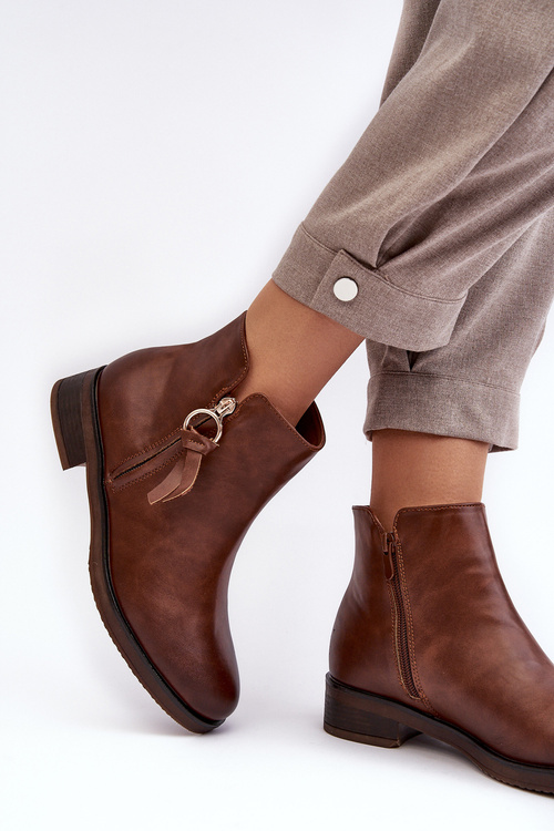 Dámska kožená plochá hnedá vasica