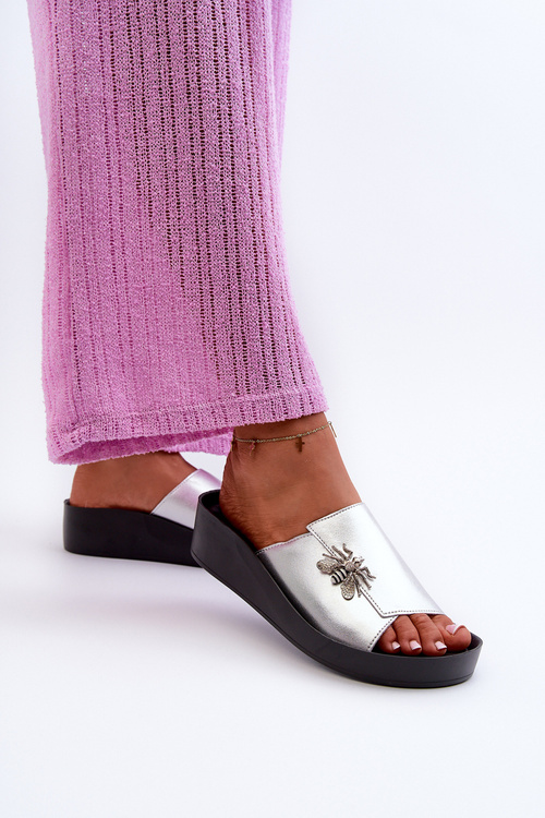 Elegantné Dámske Papuče S Ozdobou Z Prírodnej Kože S.Barski KV27-015 Strieborné