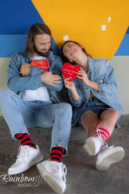 Ponožky COUPLE BOX 2 Páry Krabica Srdce Rainbow Socks