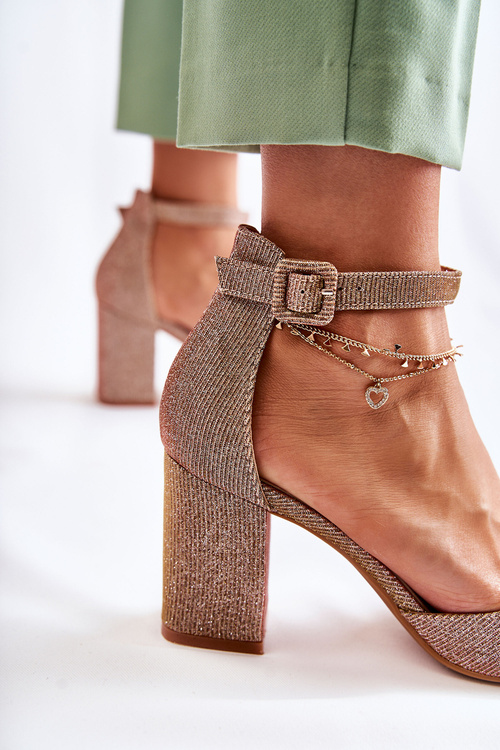 Lesklé lodičky Na Baru Tmavě zlatá Amira