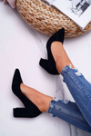 Dámske pumpy na semišovom stĺpe čierne femmini