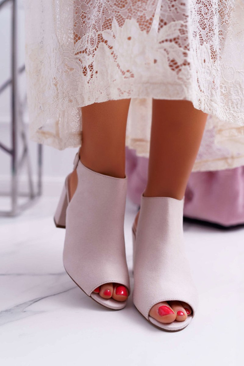 Dámske sandále na hornom poste PEEP TOE BEIGE ESTA