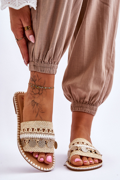 Dámske opletené zdobené béžové mlyny