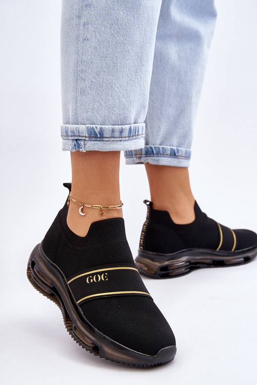 Dámske posuvné športové topánky Goe ll2n4032 čierna