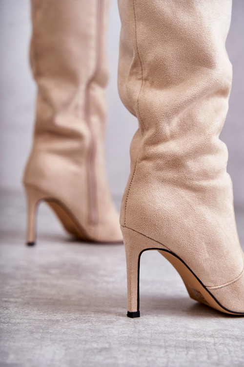 Semišové topánky na kolíkoch béžový karite