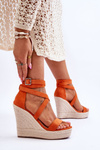 Pohodlné sandály na vysokém klínu oranžové Lemira 