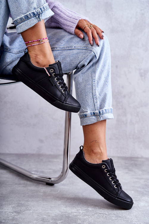 Nízke dámske kožené tenisky Big Star KK274006 čierna