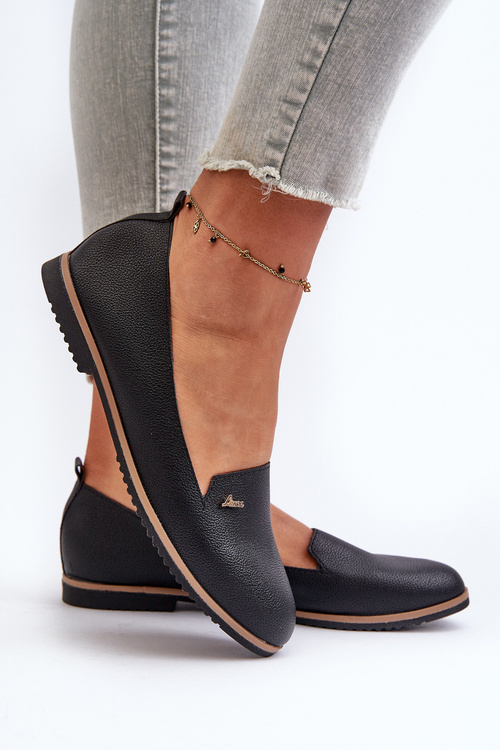 Dámské černé mokasíny na ploché podrážce Enzla