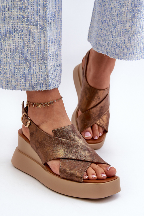 Dámske sandále z eko kože na platforme a klinovej podošvy meďové Vaiara