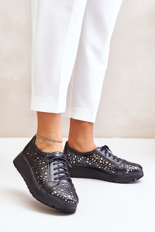 Zazoo 2973 Kožené Poltopánky Na Platforme S Dierkovaným Vzorom Čierne