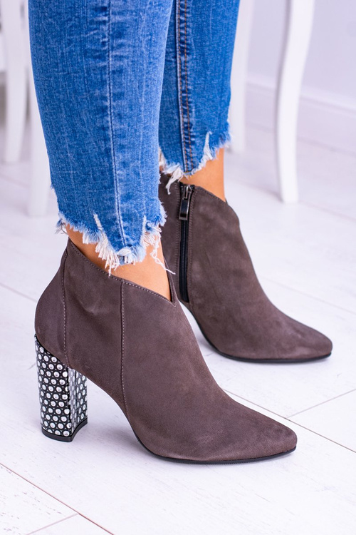 Elegantní semišové boty na baru Laura Messi Khaki 1849