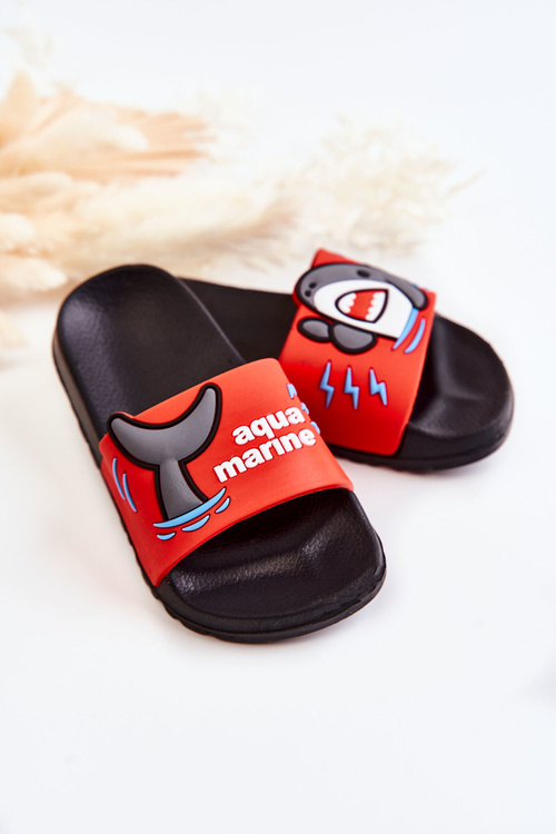 Ľahký žralok červeno-čierny