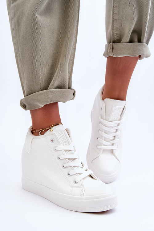 Dámské kožené tenisky na koturnu Big Star MM274002 Bílé