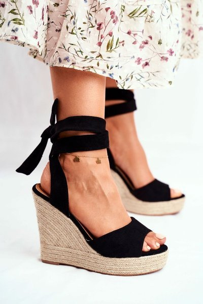 Dámské Sandály Na Klínu Šněrované Černé Belleza