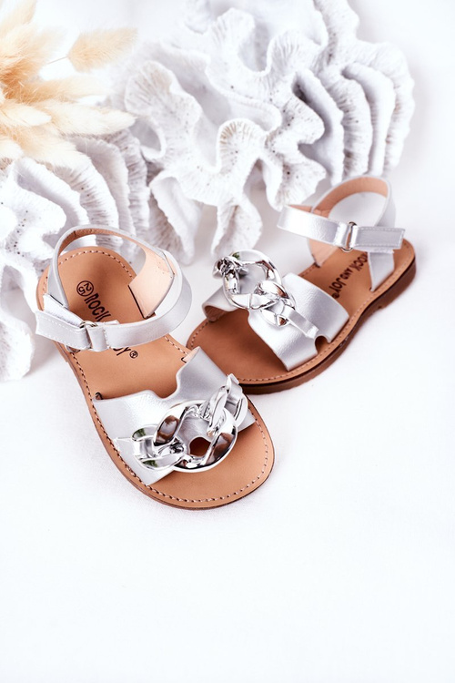 Detské sandále s reťazovým strieborným buffom