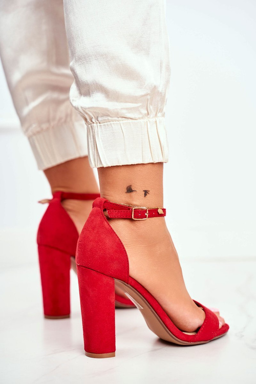 Dámske sandále na semišovom poste Red Anastas