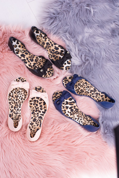 Námorné gumové dámske baleríny