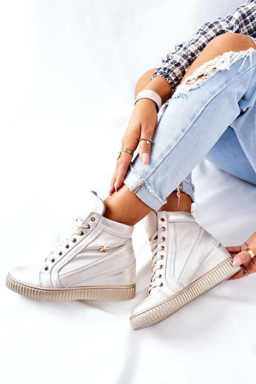 Dámska športová kožená topánky Lewski Złote 3079