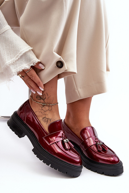 Lakované Loafersy s Fringe Bordó Velenase