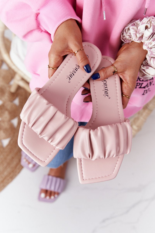 Dámske klasické ružové dobre vyzerajúce papuče