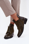 Lakované dámske čižmy s ozdobným reliéfom vystlané Vinceza 16477 tmavozelené