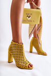 Prolamované semišové boty žluté Jenissa