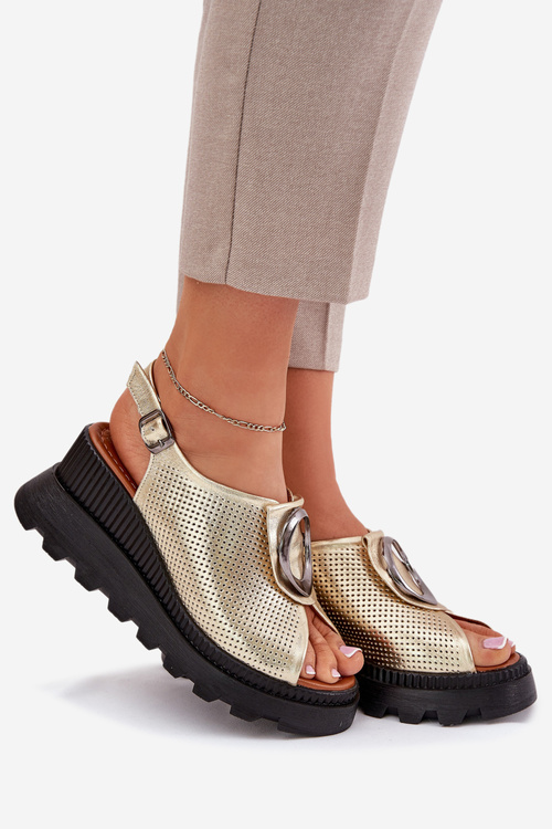 Kožené Dámske Sandále Na Klíne S Ozdobou Artiker 56C0109 Zlaté