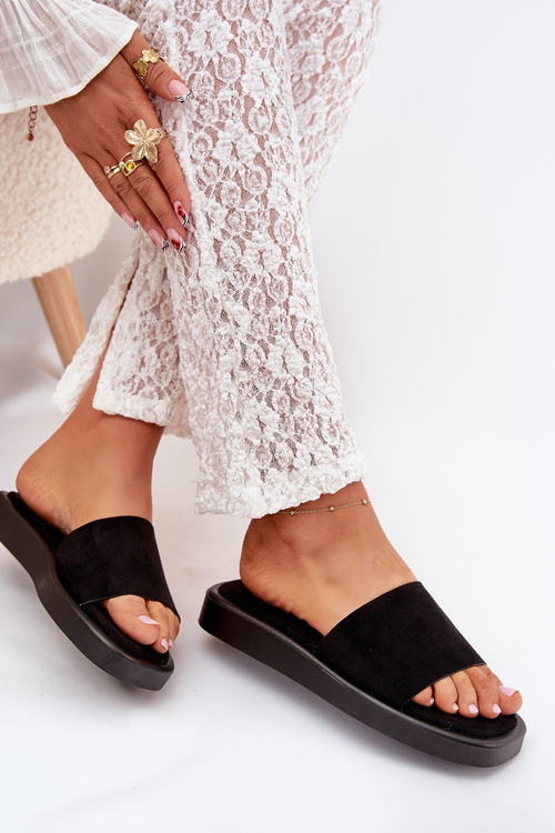 Dámské Pantofle Na Platformě Z Eko Semiše Černé Jorina